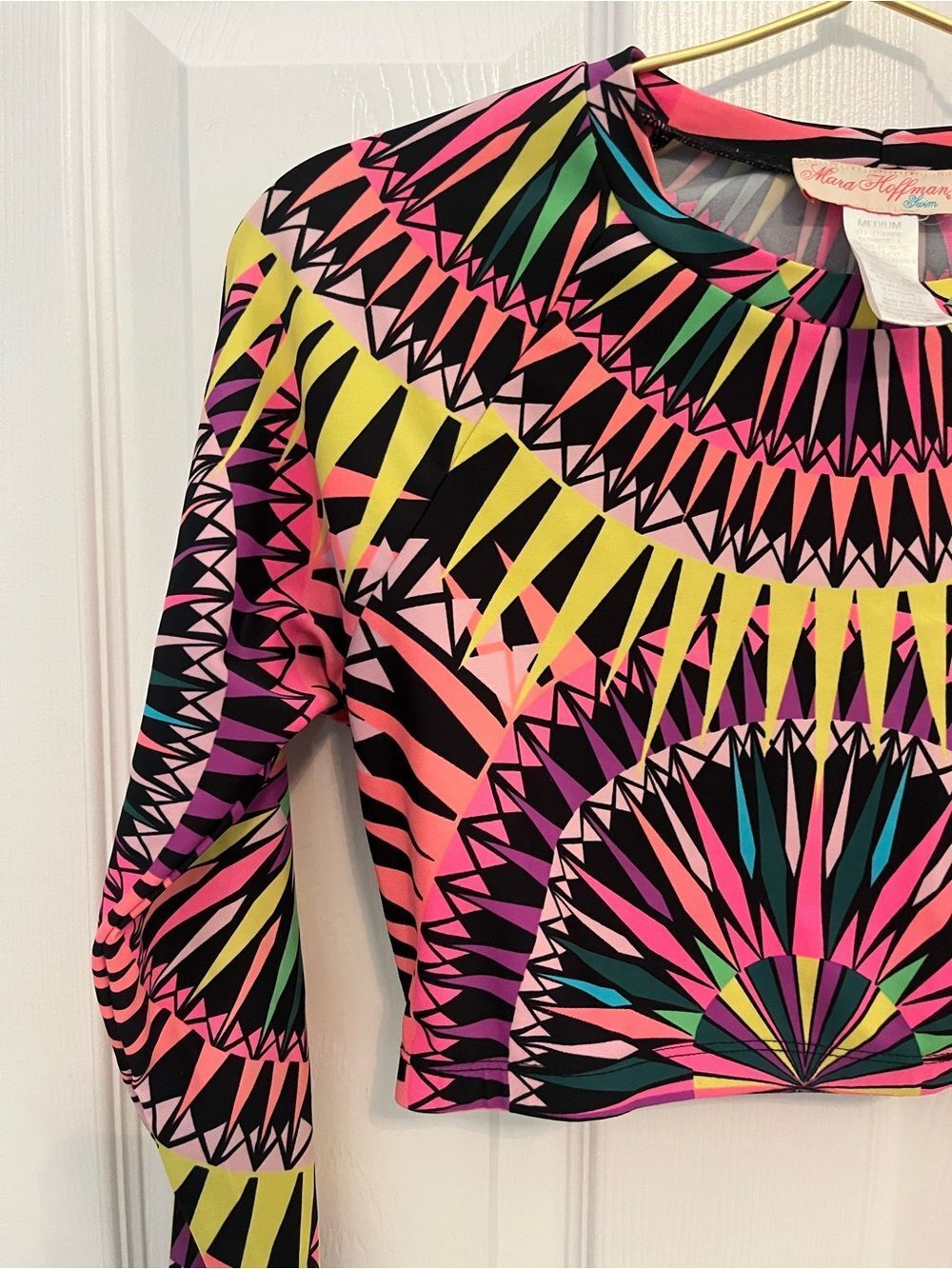 Mara Hoffman Swim Neon Geometric Long Sleeve Crop Rash Guard Top M - Picture 10 of 16